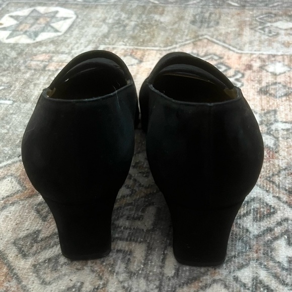 YSL authentic Vintage black suede slip on shoes - Picture 9 of 11